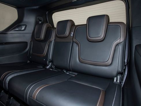 Used 2025 Nissan Armada SL RWD image 42