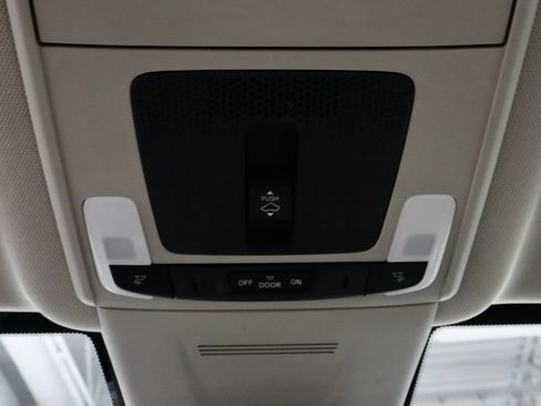 Used 2023 Honda CR-V EX-L image 33