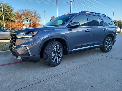 New 2025 Honda Pilot Elite image 5