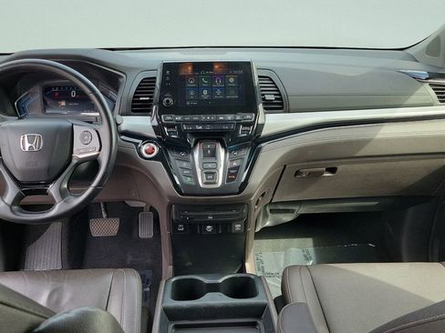 Used 2023 Honda Odyssey Touring image 14