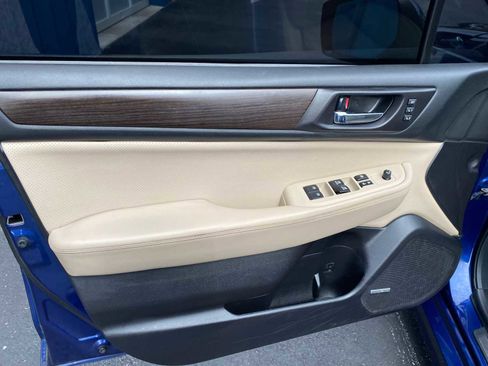 Used 2016 Subaru Legacy 2.5i Limited image 32