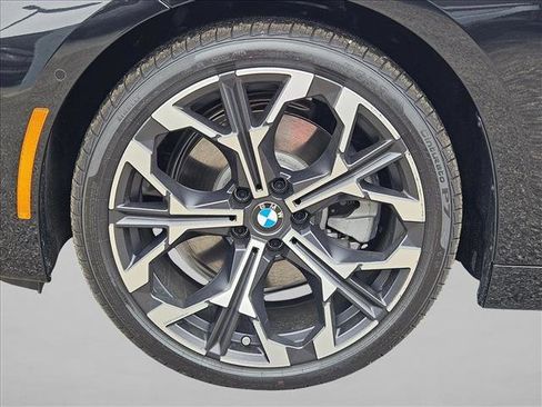 Used 2026 BMW 230i 230i w/ Convenience Package image 10