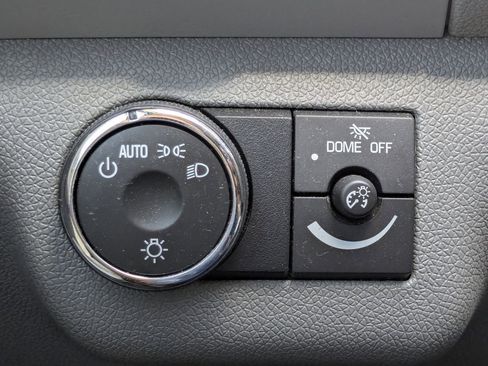 Used 2012 Chevrolet Traverse LS image 34