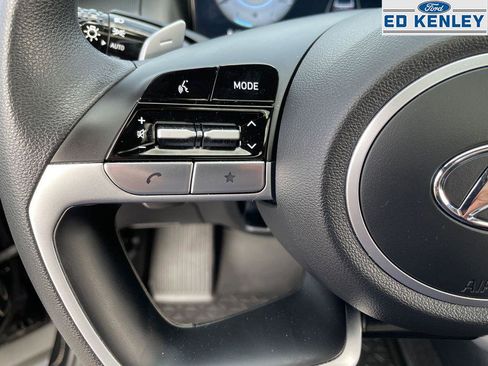 Used 2024 Hyundai Santa Cruz Night image 16