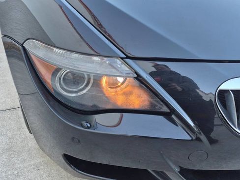 Used 2007 BMW M6 Convertible image 11