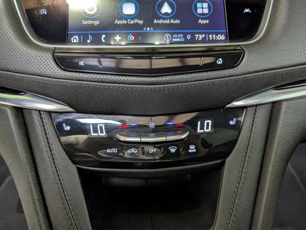 Used 2024 Cadillac XT6 Luxury AWD/4WD image 25
