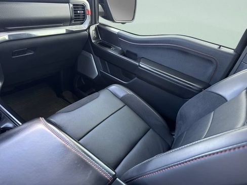 Used 2025 Ford F150 Raptor AWD/4WD image 23