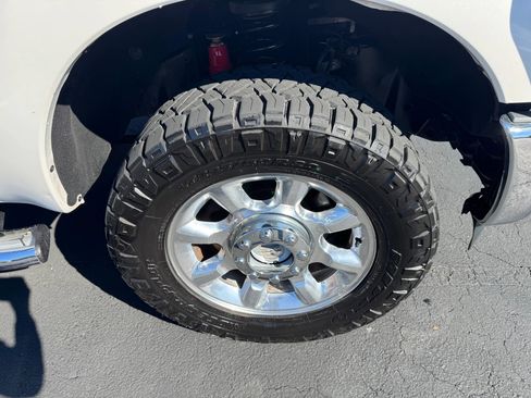 Used 2013 Ford F250 Lariat w/ Lariat Ultimate Pkg image 12