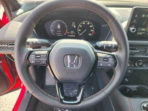 New 2026 Honda HR-V Sport image 9