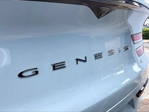 Used 2025 Genesis GV80 3.5T e-SC AWD/4WD image 27