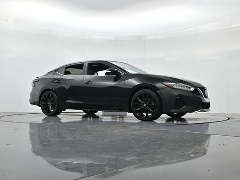 Used 2019 Nissan Maxima SR w/ Premium Package FWD image 36