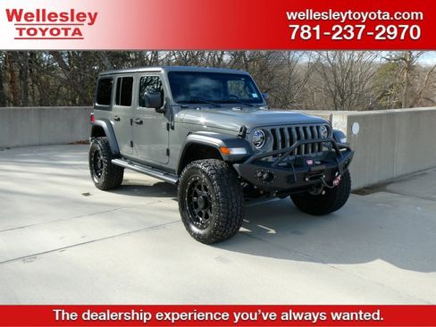 Used 2021 Jeep Wrangler Unlimited Sport image 1