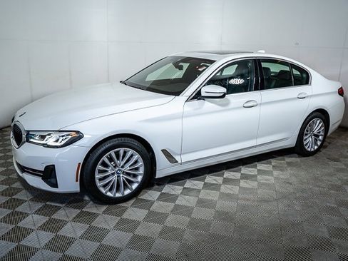 Used 2023 BMW 530i xDrive w/ Convenience Package image 7