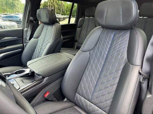 New 2026 Cadillac Escalade IQ Sport 1 w/ LPO, ONYX Package image 22