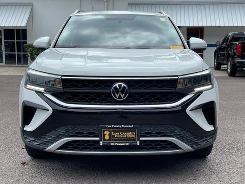 Used 2022 Volkswagen Taos SE FWD image 30