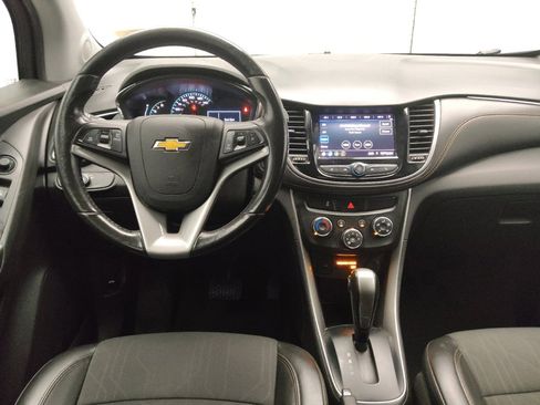 Used 2022 Chevrolet Trax LT w/ Driver Confidence Package AWD/4WD image 22