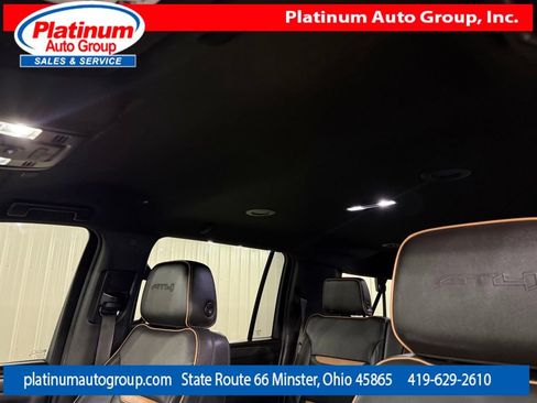 Used 2021 GMC Yukon XL AT4 AWD/4WD image 14
