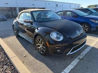 Used 2017 Volkswagen Beetle 1.8T Dune FWD video 1