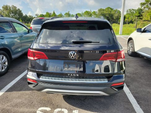 Used 2023 Volkswagen Taos S FWD image 9