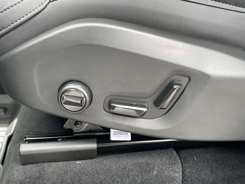 New 2026 Volvo XC60 B5 Plus w/ Protection Package Premier image 9