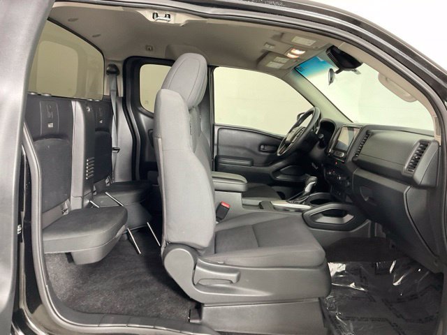 Used 2022 Nissan Frontier S RWD image 17