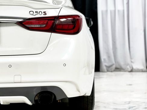 Used 2018 INFINITI Q50 Red Sport 400 image 15