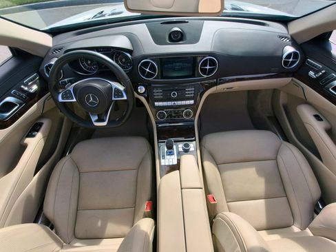 Used 2018 Mercedes-Benz SL 450 SL 450 Roadster 2D image 26