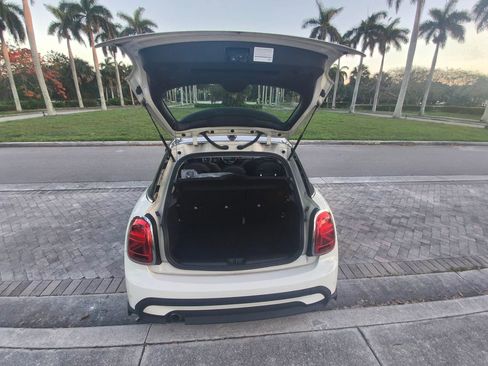 Used 2023 MINI Cooper 4-Door Hardtop FWD image 26