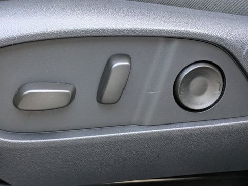 New 2026 Chevrolet Equinox RS image 21