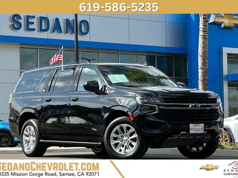 Used 2022 Chevrolet Suburban Z71 image 1