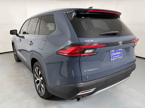 Used 2024 Toyota Grand Highlander AWD Hybrid image 7