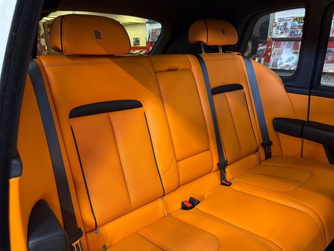 Used 2023 Rolls-Royce Cullinan AWD/4WD image 20