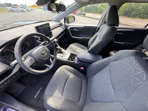 Certified 2022 Toyota RAV4 XLE w/ Convenience Package AWD/4WD image 14