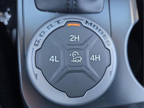 New 2025 Ford Bronco Big Bend image 16