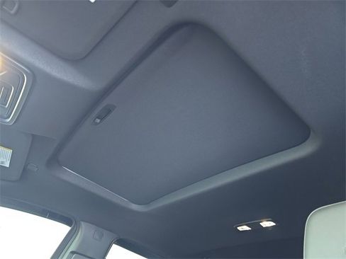 Certified 2025 GMC Sierra 1500 AT4 w/ AT4 Premium Package image 20