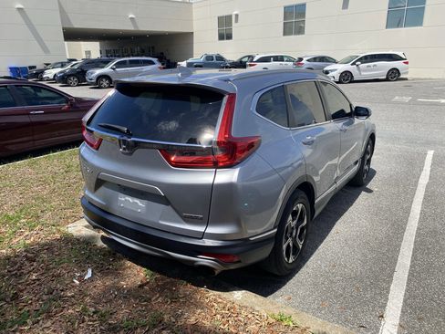 Used 2019 Honda CR-V Touring image 18