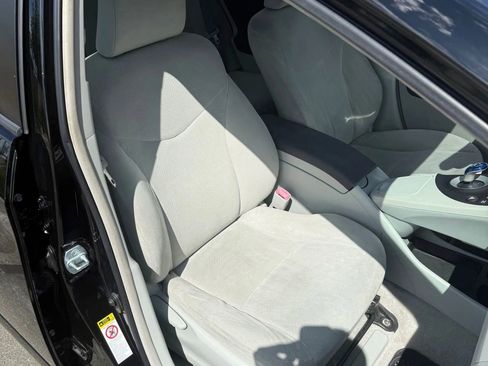 Used 2010 Toyota Prius Two image 24