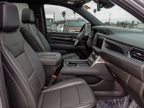 Used 2024 GMC Yukon Denali image 20