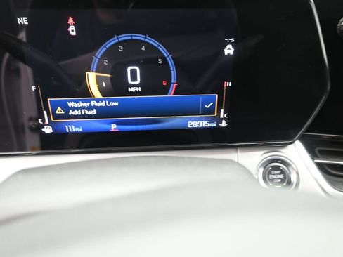 Used 2024 Chevrolet Trax LT FWD image 10