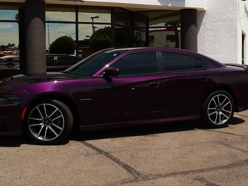Used 2021 Dodge Charger R/T w/ Plus Group RWD image 4
