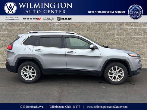 Used 2014 Jeep Cherokee Latitude w/ Comfort/Convenience Group AWD/4WD image 1