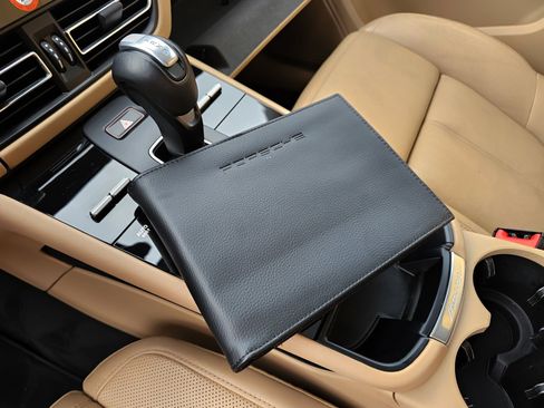 Used 2023 Porsche Macan S image 29