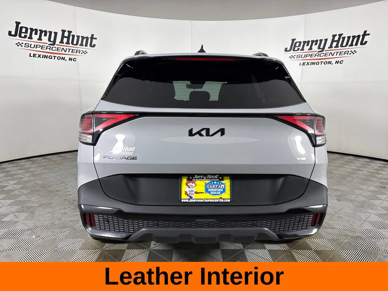 Used 2025 Kia Sportage X-Line w/ Premium Package AWD/4WD image 7