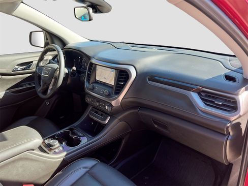 Used 2023 GMC Acadia AT4 w/ Technology Package image 32