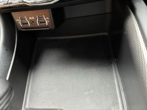 Used 2024 Dodge Durango GT AWD/4WD image 29