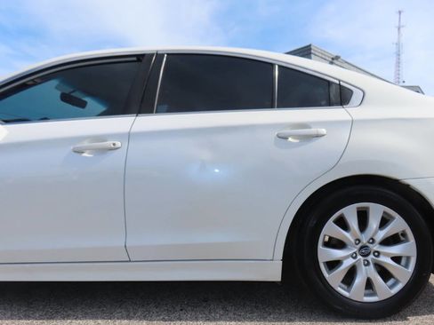 Used 2017 Subaru Legacy 2.5i Premium w/ Popular Package #1 AWD/4WD image 29