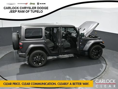 Used 2025 Jeep Wrangler Unlimited Sahara w/ Safety Group AWD/4WD image 60
