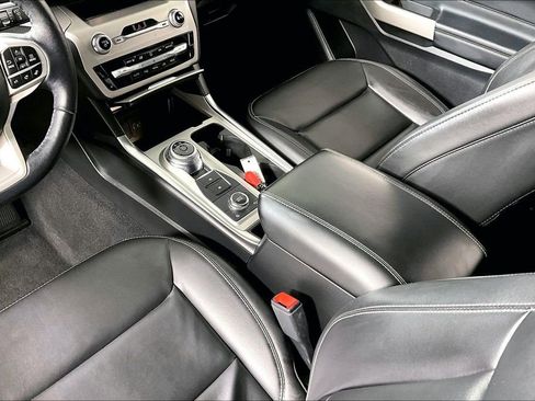 Used 2023 Ford Explorer XLT w/ Equipment Group 202A image 17