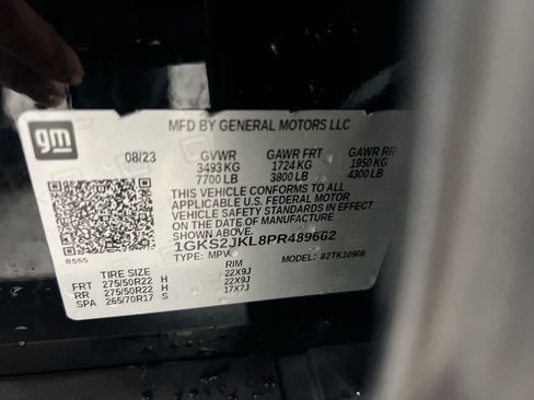 Used 2023 GMC Yukon XL Denali w/ LPO, Floor Liner Package AWD/4WD image 30