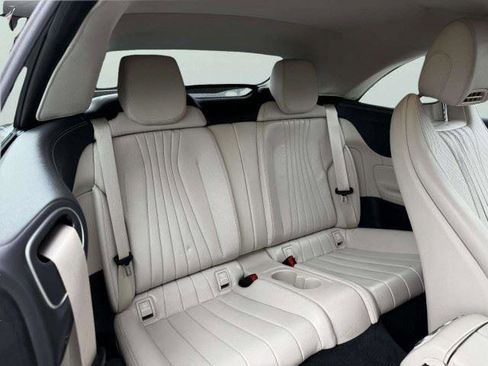 Used 2023 Mercedes-Benz E 450 4MATIC Cabriolet image 39